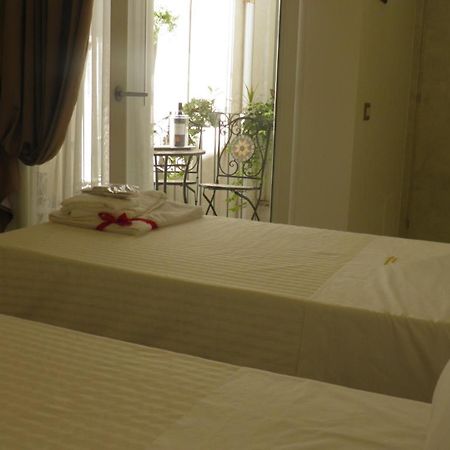 Bed and Breakfast La Dimora Di Re Idomeneo Lecce Zewnętrze zdjęcie