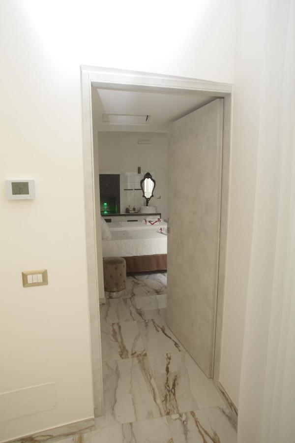 Bed and Breakfast La Dimora Di Re Idomeneo Lecce Zewnętrze zdjęcie