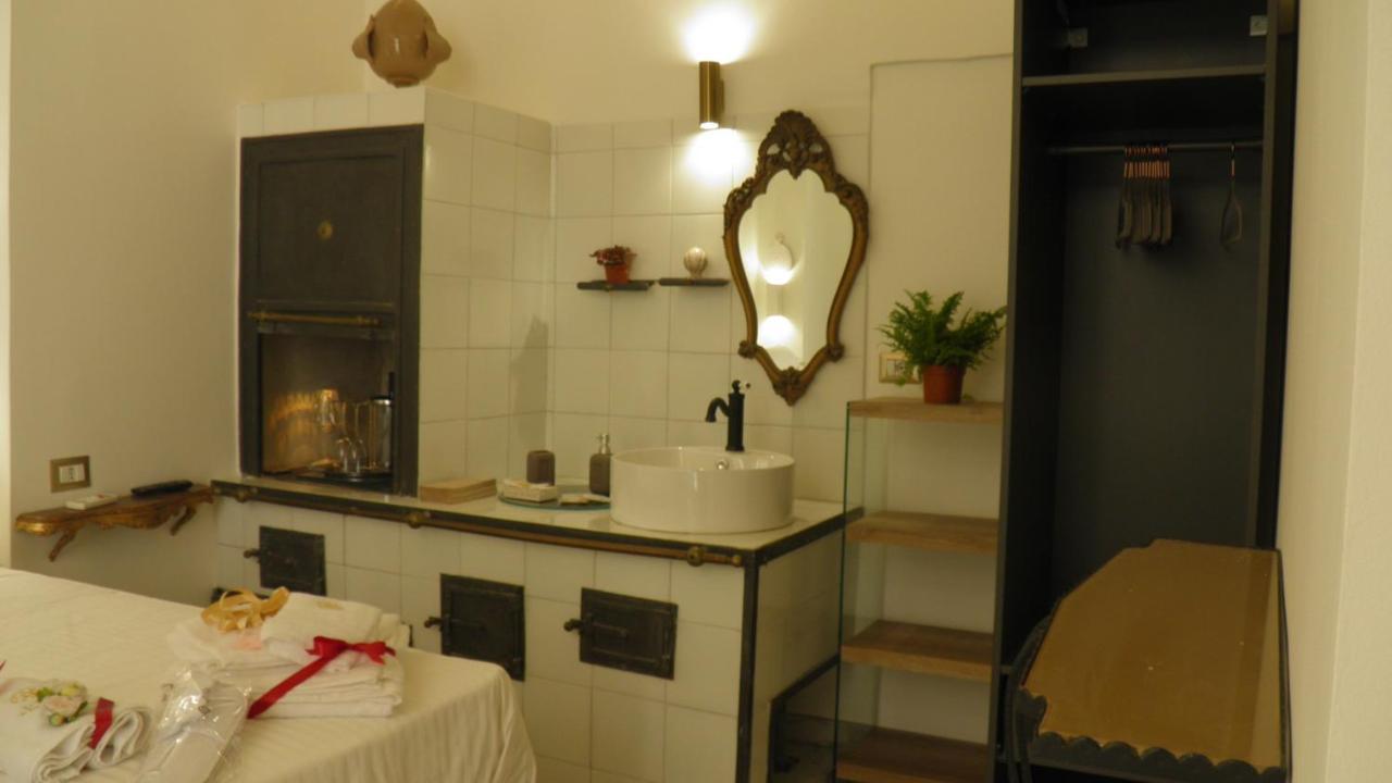 Bed and Breakfast La Dimora Di Re Idomeneo Lecce Zewnętrze zdjęcie
